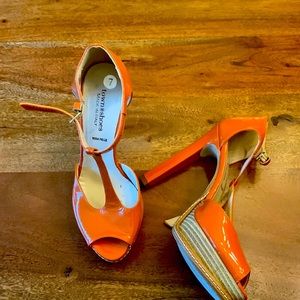 Size 7 Orange Town Shoes